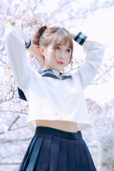 善良漂亮的岳9
